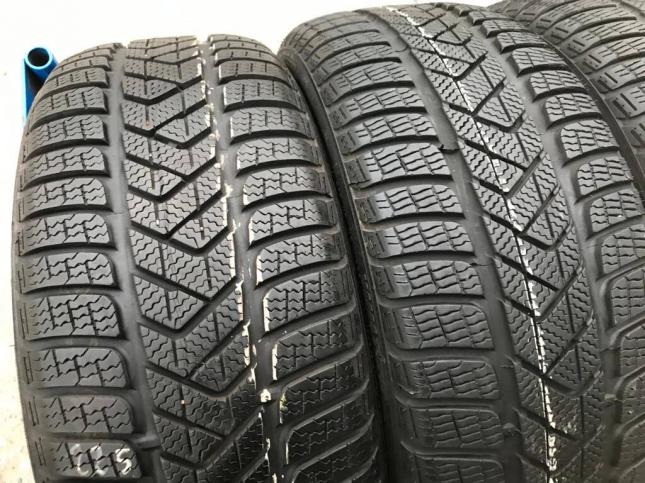 245/35 R21 Pirelli Winter Sottozero 3