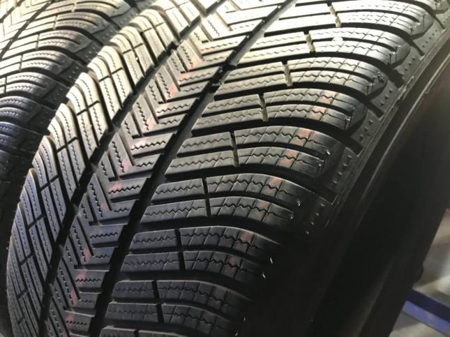 295/40 R20 Michelin Latitude Alpin 2 зимние нешипованные