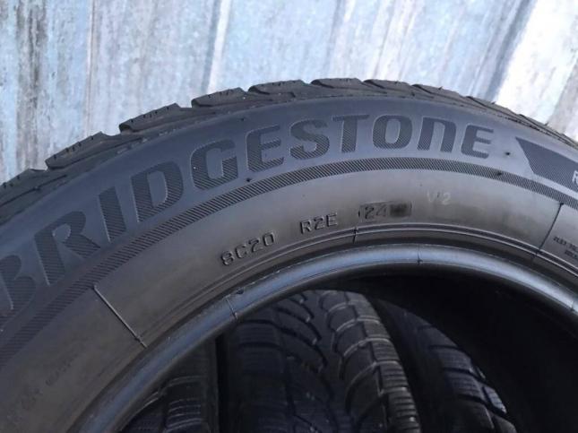 245/45 R17 Bridgestone Blizzak LM-32