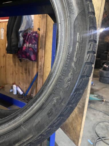 225/45 R18 Pirelli Winter Sottozero 3 зимние нешипованные