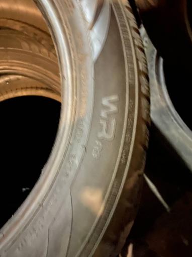 235/50 R18 Nokian WR A3 зимние нешипованные