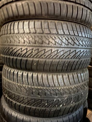 255/35 R19 Goodyear UltraGrip 8 Performance зимние нешипованные