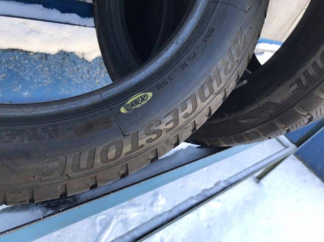 235/45 R18 Bridgestone Blizzak LM-001 зимние нешипованные