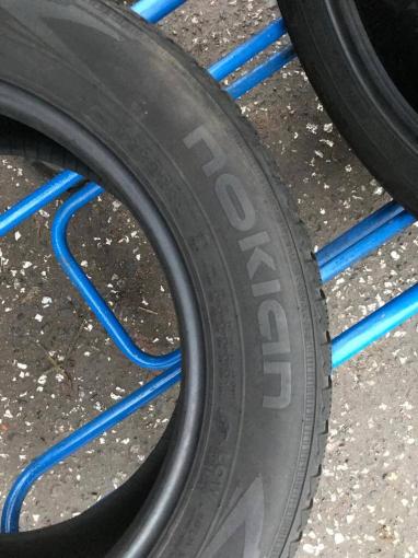 225/50 R16 Nokian WR A4