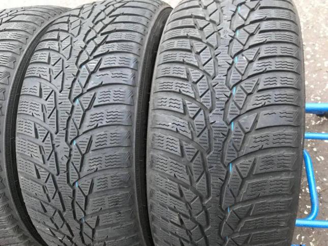 225/55 R17 Nokian WR A4