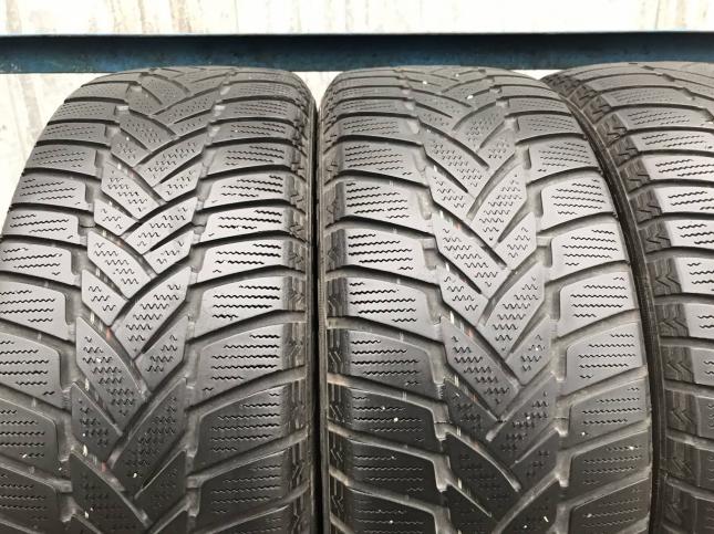 215/40 R17 Dunlop SP Winter Sport M3 зимние нешипованные