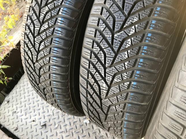 205/55 R17 Yokohama W.Drive V905 зимние нешипованные