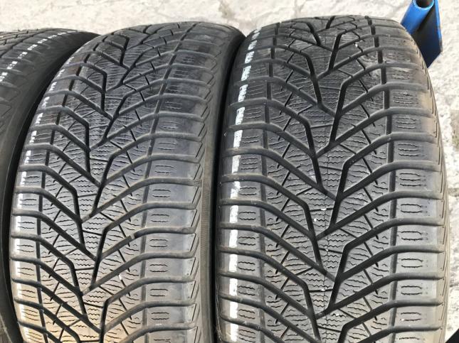 225/50 R17 Yokohama W.Drive V905 зимние нешипованные