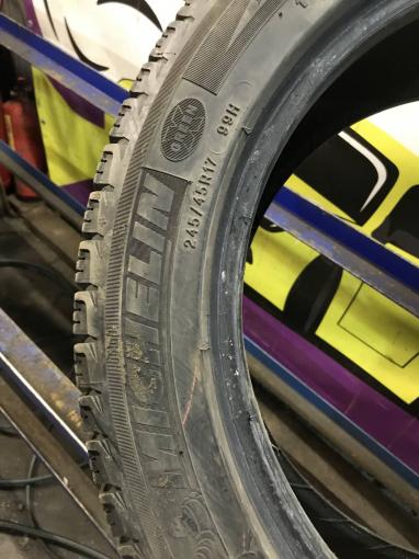 245/45 R17 Michelin X-Ice зимние нешипованные