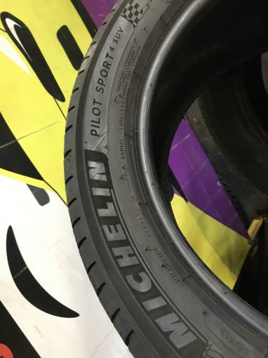 235/50 R19 Michelin Pilot Sport 4 летние