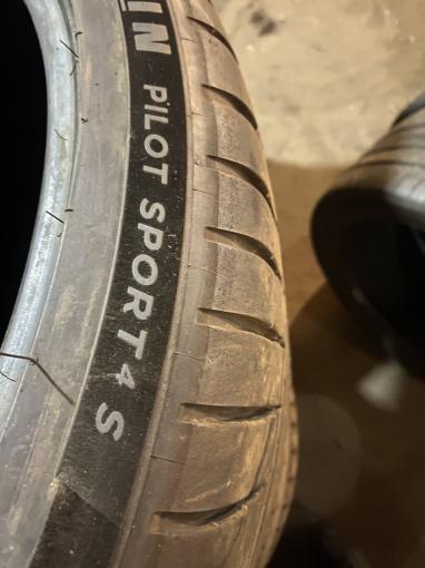 315/30 R23 Michelin Pilot Sport 4 S летние