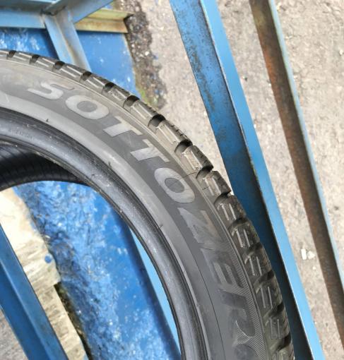 265/35 R19 Pirelli Winter Sottozero 3 зимние нешипованные