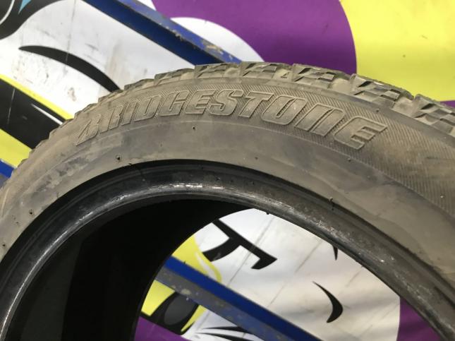 225/50 R17 Bridgestone Blizzak Revo2 зимние шипованные