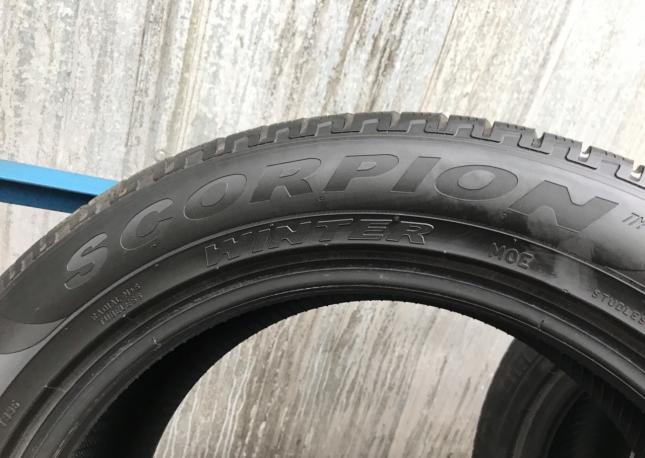 235 55 19 Pirelli Scorpion Winter 235/55/19