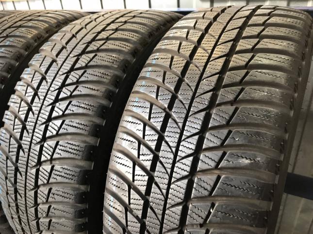 205/55 R17 Bridgestone Blizzak LM-001 зимние нешипованные