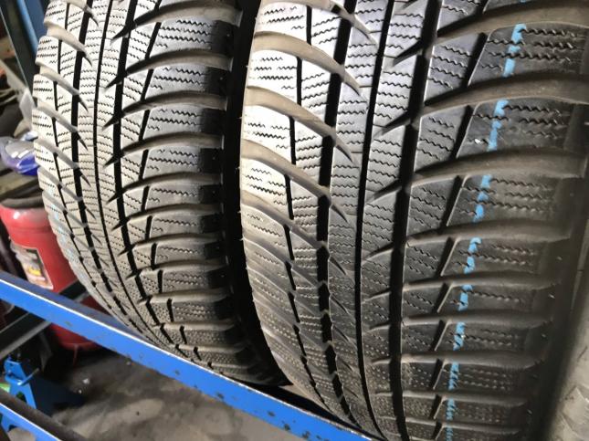 205/55 R17 Bridgestone Blizzak LM-001 зимние нешипованные