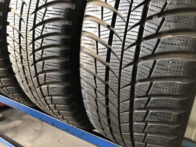 205/55 R17 Bridgestone Blizzak LM-001 зимние нешипованные