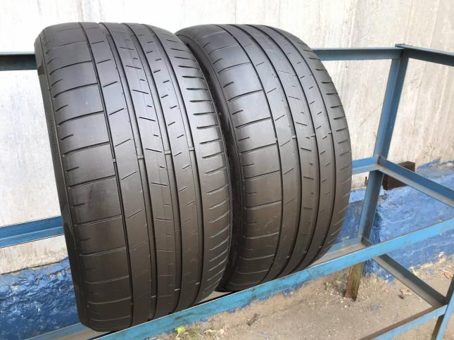 325/30 R20 Pirelli P Zero Corsa летние