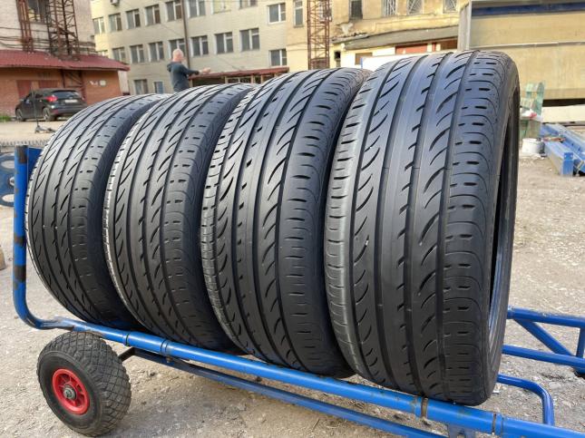 225/40/18 Pirelli p zero Nero 225 40 18