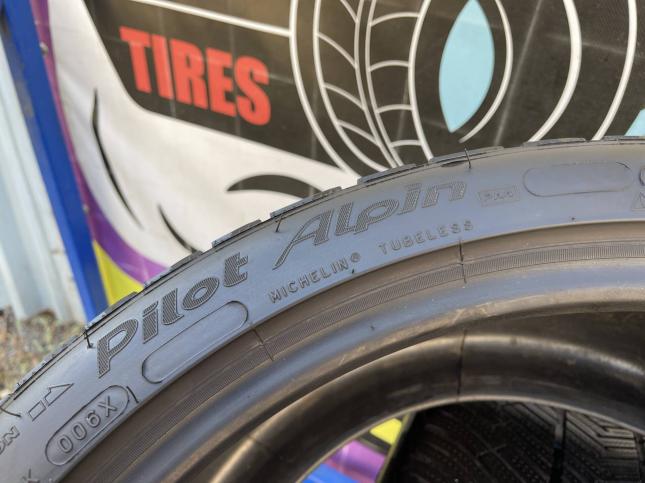 295/30 R20 Michelin Pilot Alpin PA4 зимние нешипованные