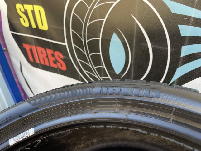 295/30 R20 Pirelli Winter Sottozero 240 Serie II зимние нешипованные