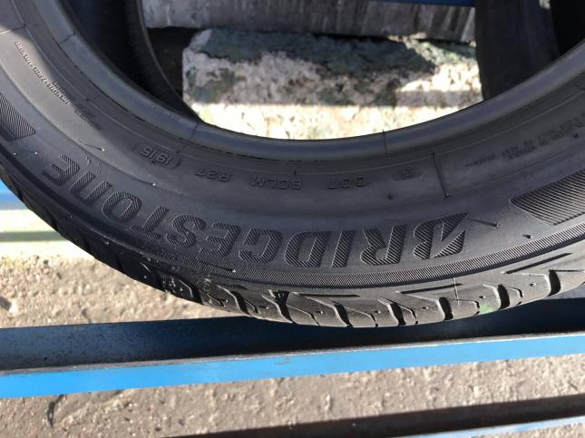 Шины бу 225 55 17 Bridgestone turanza T001