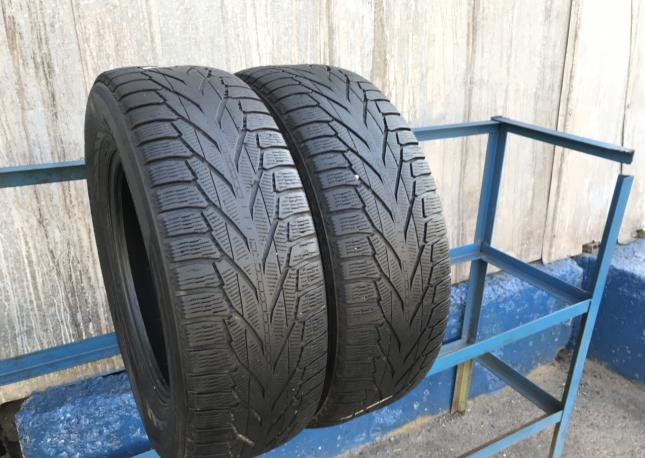 245 65 17 Nokian Hakkapeliitta R2 245/65/17 r17