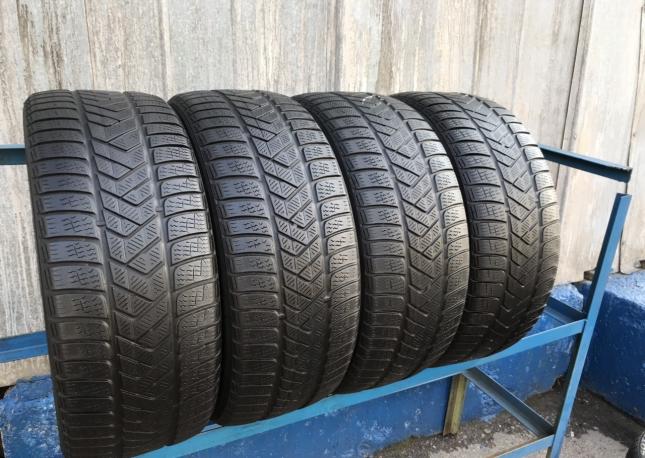 245 45 19 Pirelli Winter Sottozero 3 