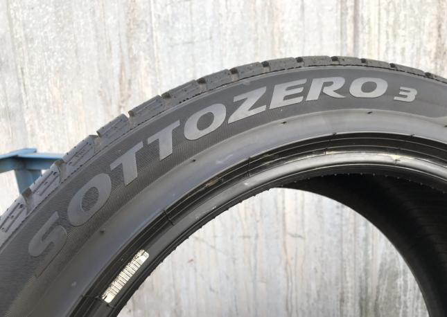 245 45 19 Pirelli Winter Sottozero 3 