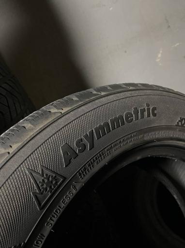 245/60 R18 Kumho I'Zen RV Asymmetric зимние нешипованные