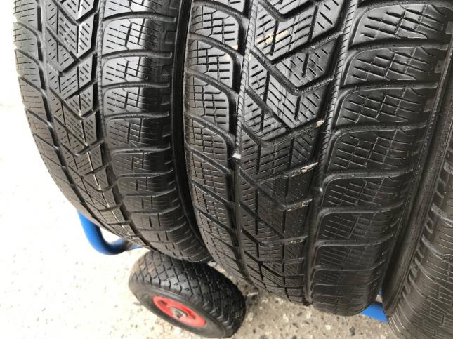 215/65 R17 Pirelli Scorpion Winter зимние нешипованные