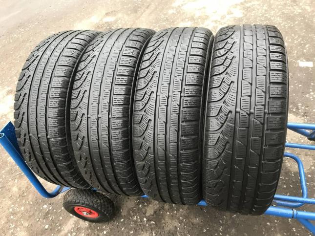 215/65 R17 Pirelli Winter Sottozero II зимние нешипованные