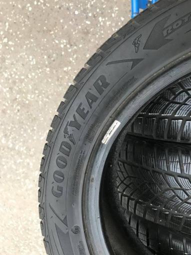 225/45 R17 Goodyear UltraGrip Performance 2