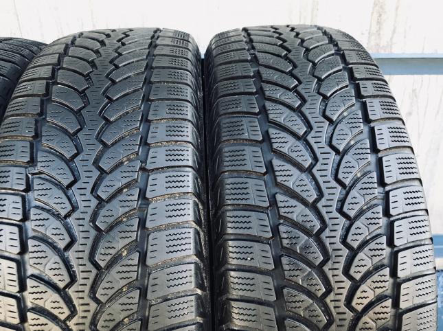 215/60 R17 Bridgestone Blizzak LM80 102h