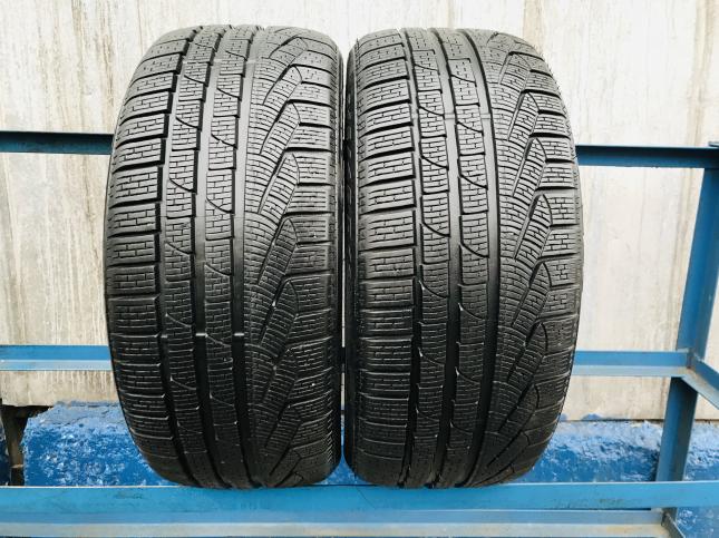 255/40 R18 Pirelli Winter SottoZero 2 98h