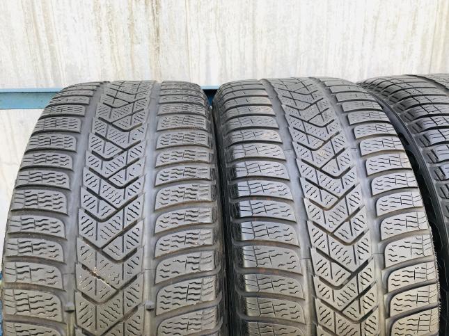 225/45 R19 Pirelli Winter SottoZero 3 99h