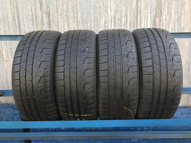 235/40 R19 Pirelli Winter SottoZero 2 98h