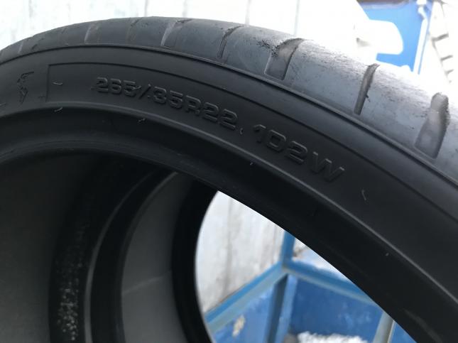 265 35 R22 GoodYear F1 assymetric 3 