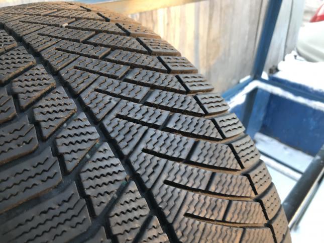 255/40 R19 Continental VikingContact 6 102h