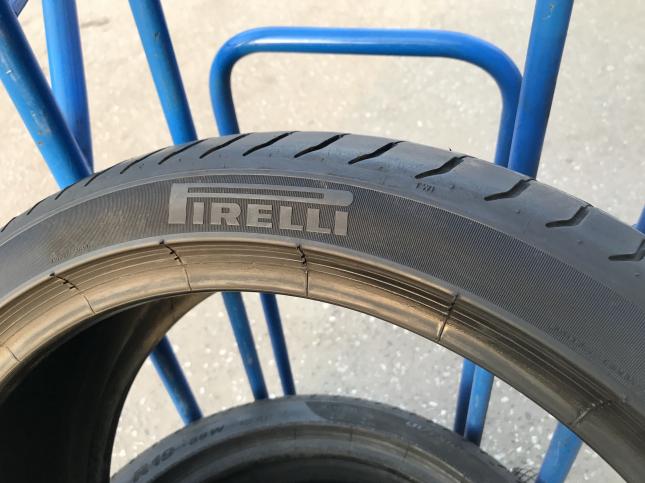 225 40 19 Pirelli p zero Runflat 225/40/19 R19