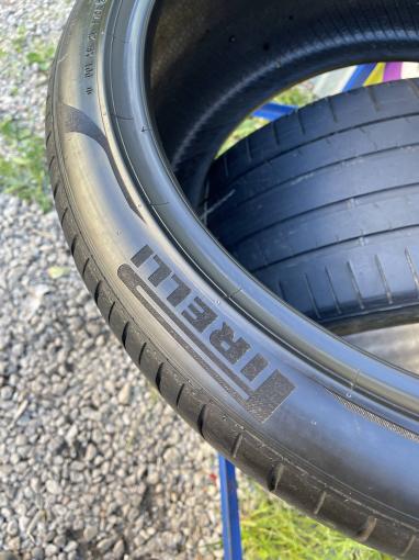 325/30 R23 Pirelli P Zero летние