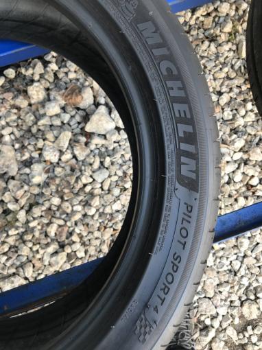 235/45 R18 Michelin Pilot Sport 4 летние