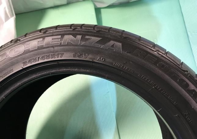 245/45 R17 Bridgestone potenza re050a