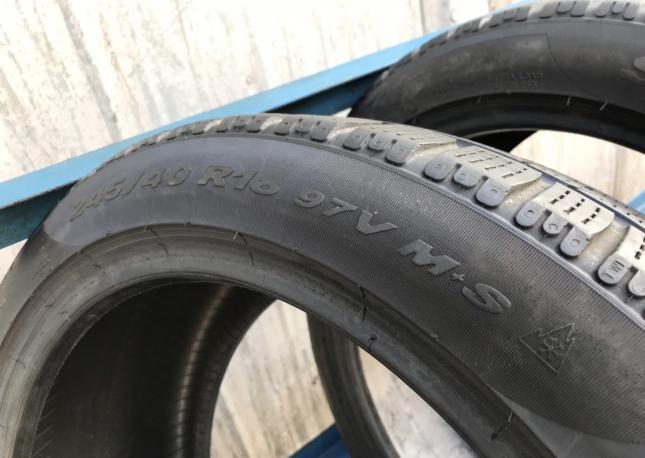 245 40 18 Pirelli Winter Sottozero 2 2шт