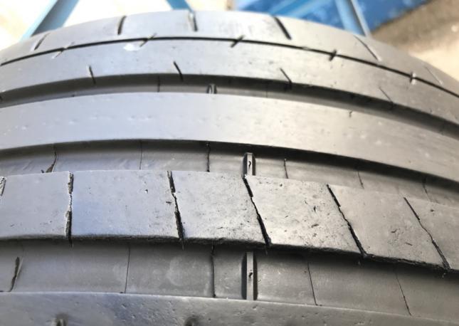 255 35 19 Michelin Super Sport 1шт