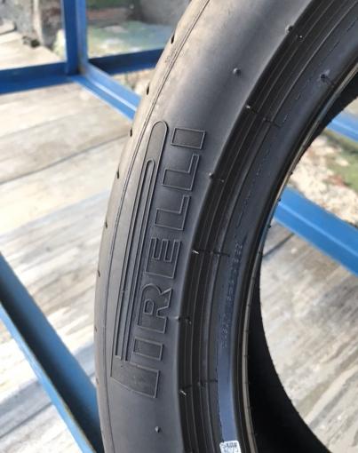 245 40 18 Pirelli p zero 1шт