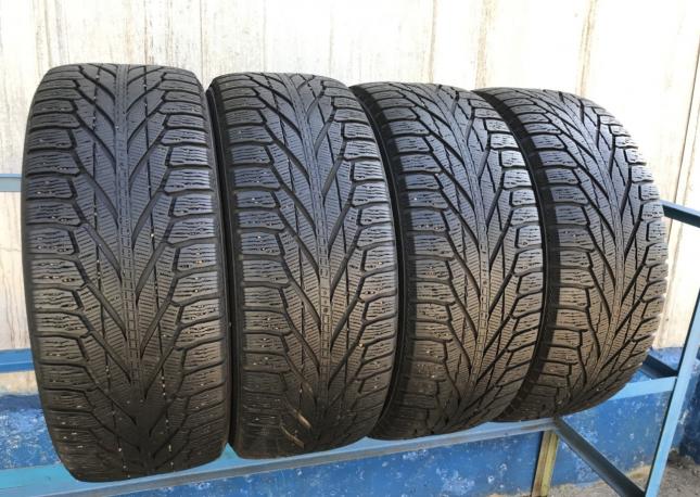 285 60 18 Nokian Hakkapeliitta R2 285/60/18