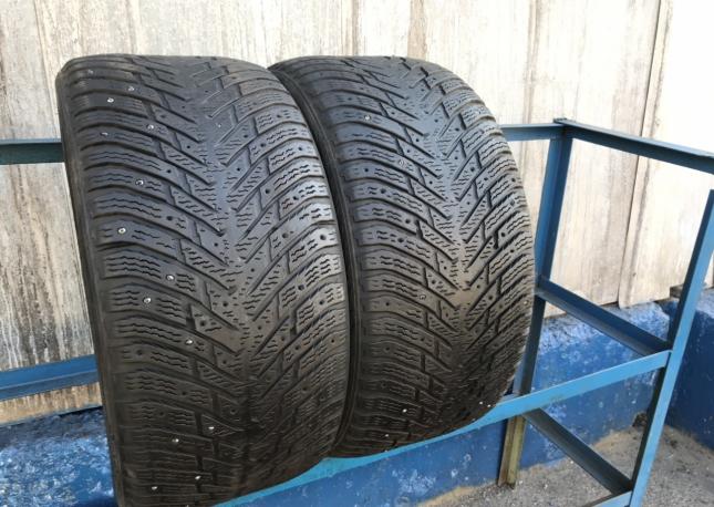 285 40 19 Nokian Hakkapeliitta 8