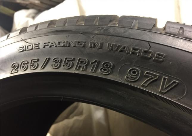 Одна зимняя шина 265/35R18 Yokohama AVS winter