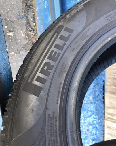 215 65 16 Pirelli Scorpion Winter